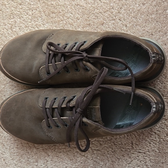 Teva Shoes - Picture 6 of 6